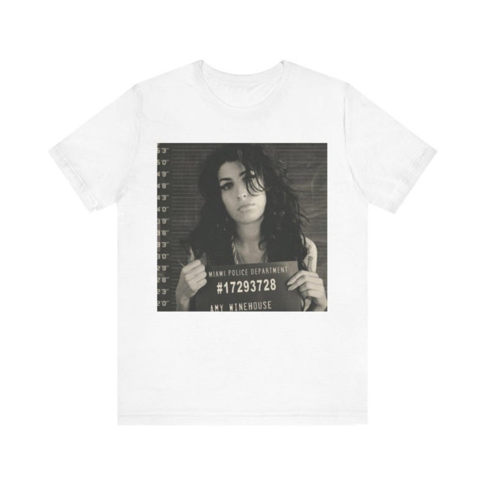 Amy Winehouse Unisex Jersey Short Sleeve Tee